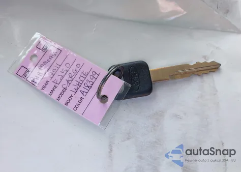 2011 Ford E-250 Commercial z USA, uszkodzony, nr VIN 1FTNE2EL0BDA18399